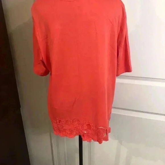 Chico’s ladies orange blouse with embroidered hem line size Large - Picture 2 of 5